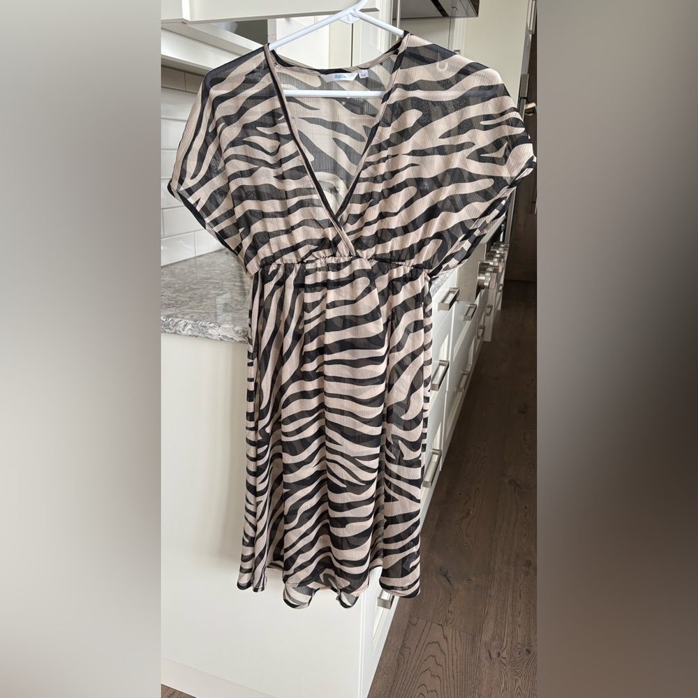 Women’s bathing suit cover up/beach wear